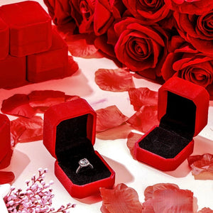 Cajita anillo cuadrada 🌹