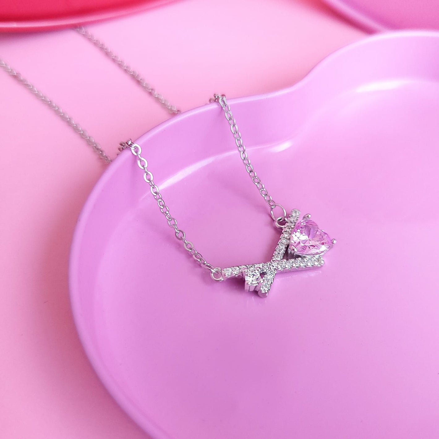 Collar Lazo Corazón Rosa
